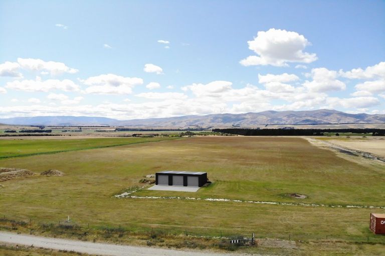 Photo of property in 100 Gladsmuir Road, Queensberry, Cromwell, 9383