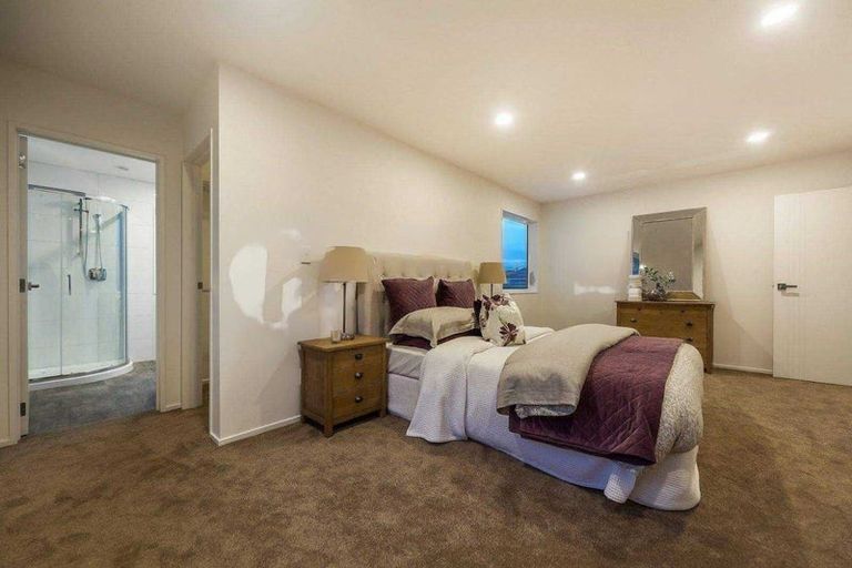 Photo of property in 20 Pikao Place, East Tamaki, Auckland, 2016