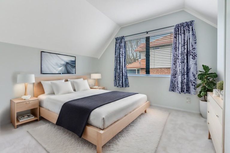 Photo of property in 27 Greenfield Drive, Western Heights, Hamilton, 3200