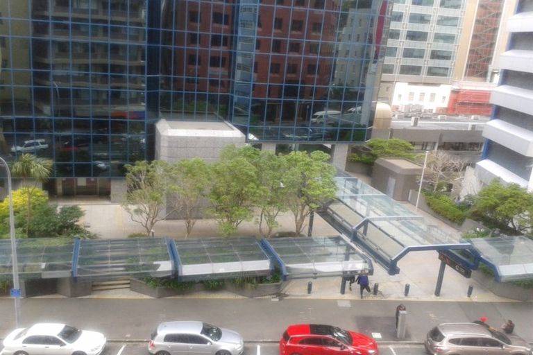 Photo of property in Terrace Tower Apartments, 4b/126 The Terrace, Wellington Central, Wellington, 6011