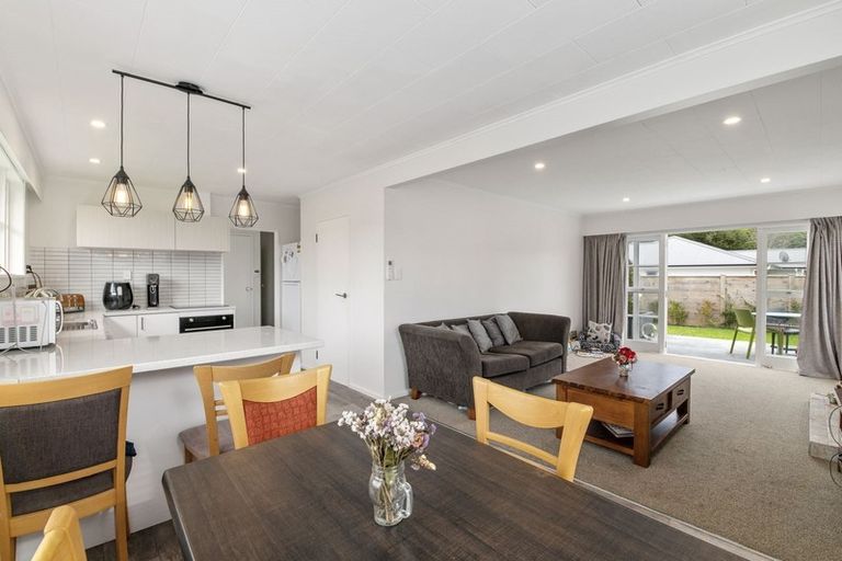 Photo of property in 15a Freemans Road, Otaki, 5512