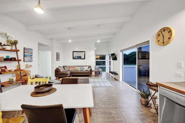 Photo of property in 5 Dorset Street, Opunake, 4616