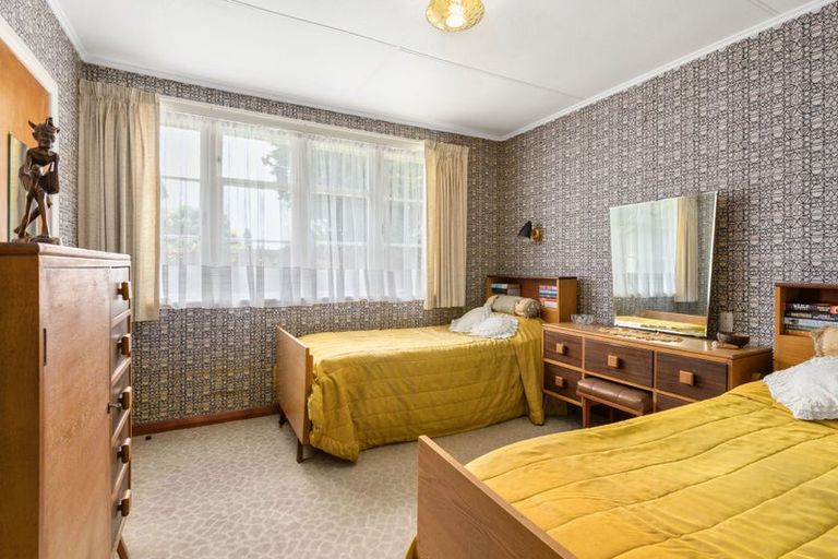 Photo of property in 53 Kenney Crescent, Fairfield, Hamilton, 3214