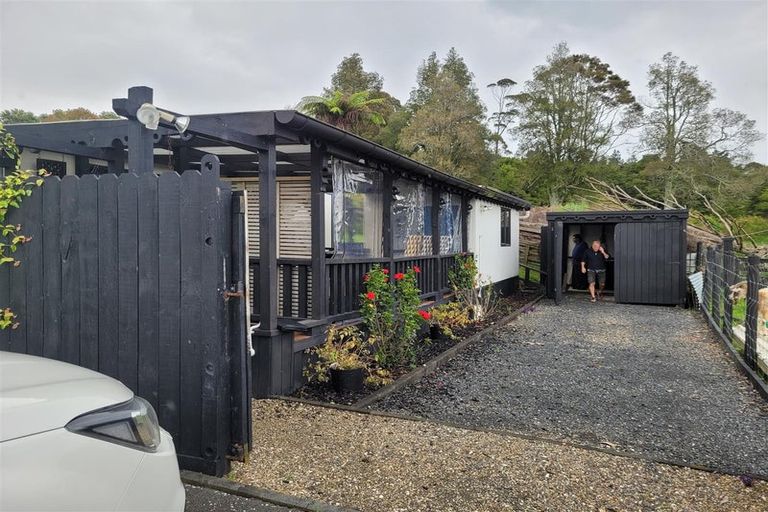 Photo of property in 381 Ardmore Quarry Road, Ardmore, Papakura, 2582