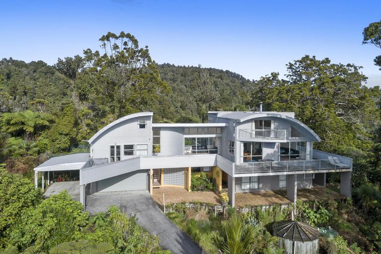 Photo of property in 182 Opanuku Road, Henderson Valley, Auckland, 0612