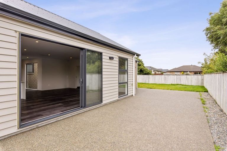 Photo of property in 47 Hudson Place, Paraparaumu, 5032