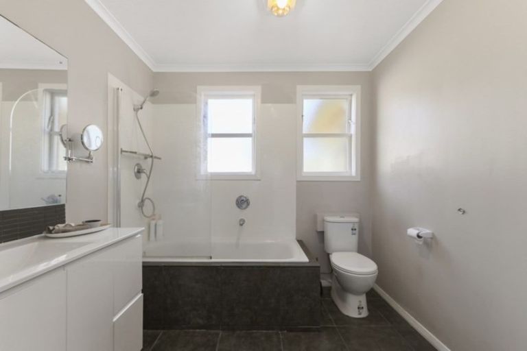 Photo of property in 16 Cleland Crescent, Naenae, Lower Hutt, 5011