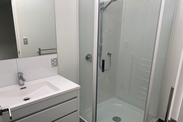 Photo of property in 115 Botany Road, Botany Downs, Auckland, 2010