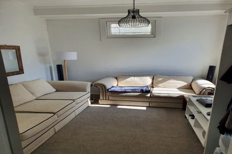 Photo of property in 337 Marine Parade, Napier South, Napier, 4110