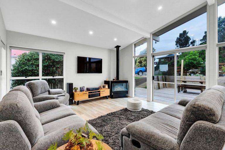 Photo of property in 9 Bronte Place, Whalers Gate, New Plymouth, 4310