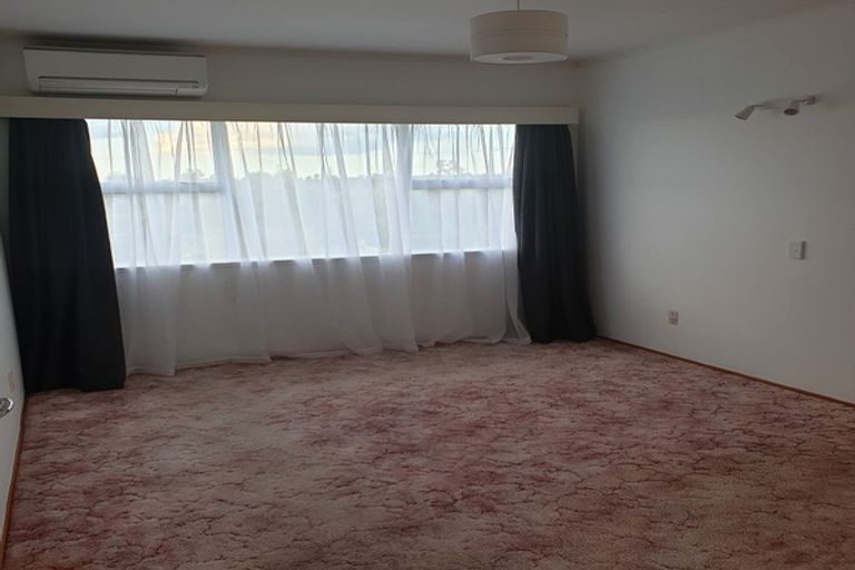 Photo of property in 10 Kaiwaka Road, Waiuku, 2123