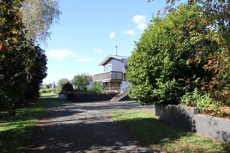 Photo of property in 2220 Kakaramea Road, Ngahinapouri, Hamilton, 3290