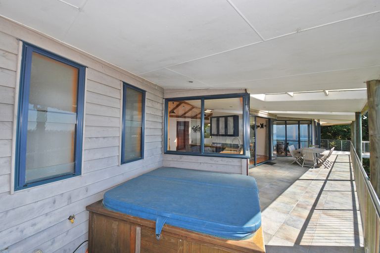 Photo of property in 21 Kauri Drive, Sandspit, Warkworth, 0982