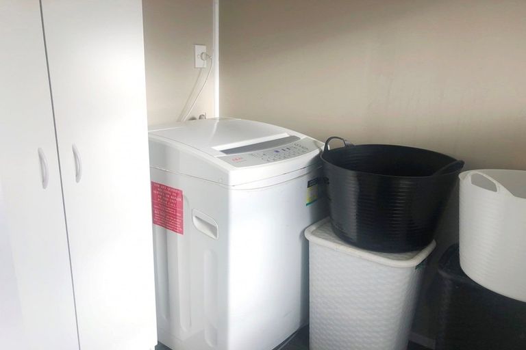 Photo of property in 21 Bledisloe Street, Levin, 5510