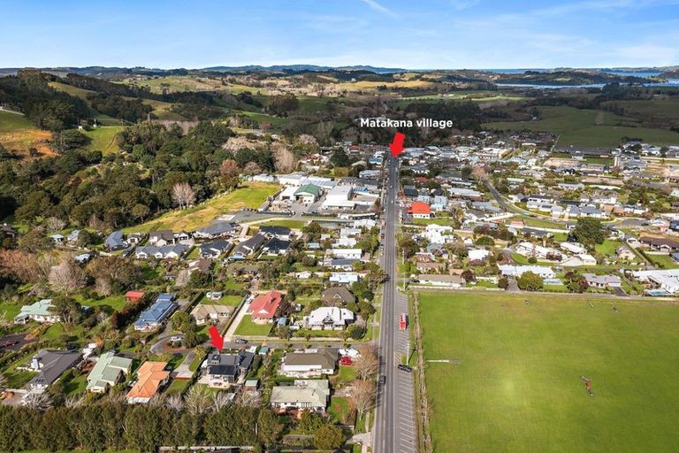 Photo of property in 110 Matakana Valley Road, Matakana, Warkworth, 0985