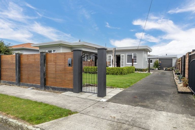 Photo of property in 31 Carlisle Street, Levin, 5510