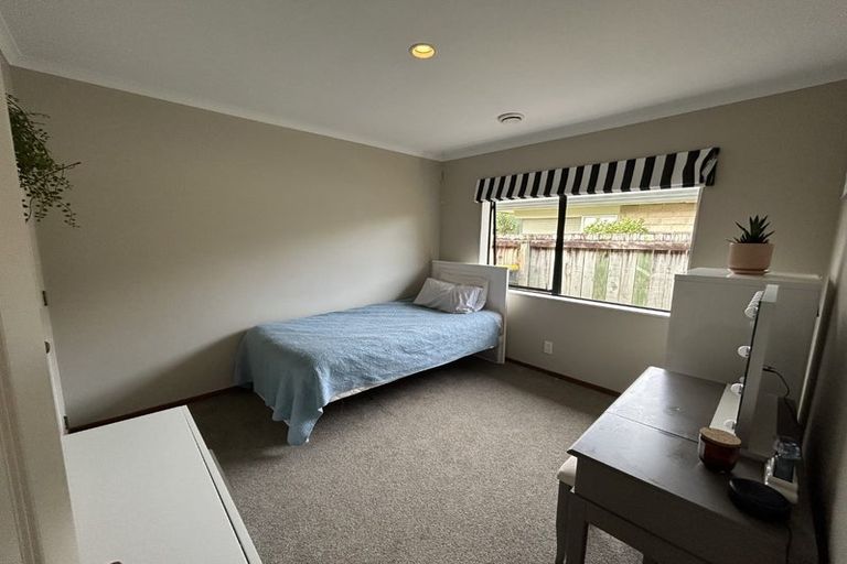 Photo of property in 22 Sunburst Court, Paraparaumu Beach, Paraparaumu, 5032