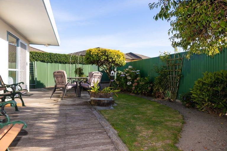 Photo of property in 2/189 Gloucester Street, Taradale, Napier, 4112
