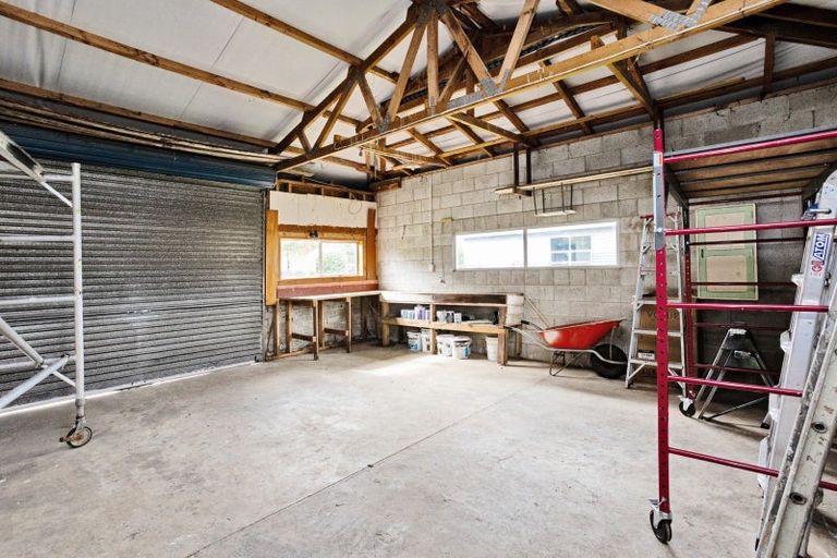 Photo of property in 26 Dalry Street, Wallacetown, 9816