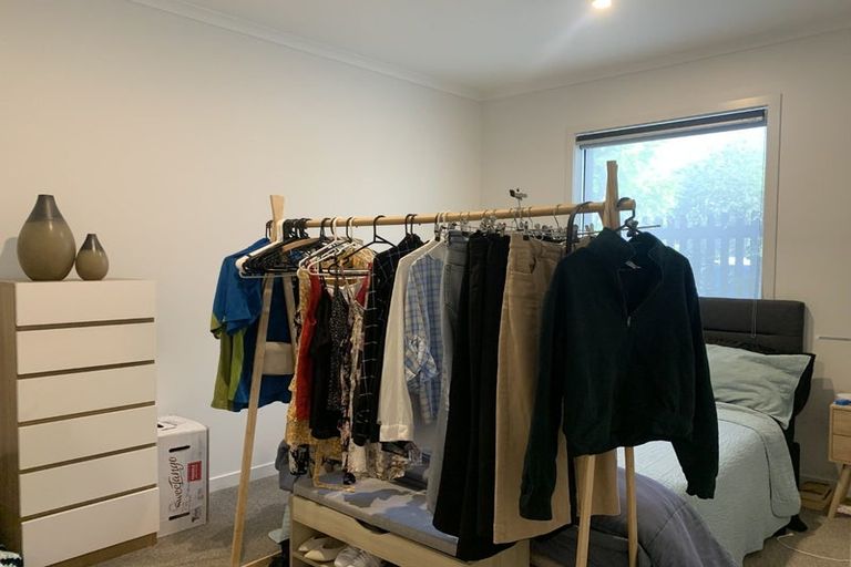 Photo of property in 7/1 Genevieve Lane, Hobsonville, Auckland, 0616