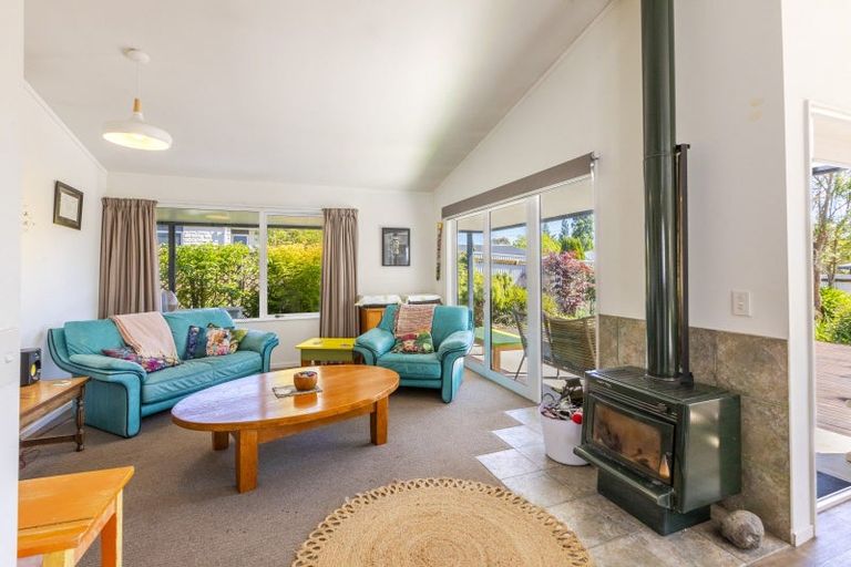 Photo of property in 21 Abbot Avenue, Waipawa, 4210