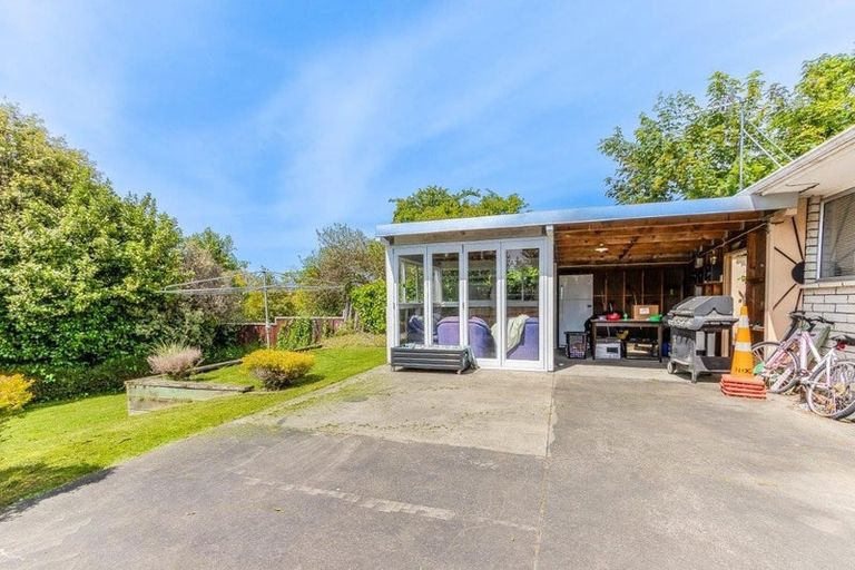 Photo of property in 51 Grey Street, Marton, 4710