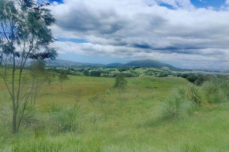 Photo of property in 6 Whaka Street, Maungaturoto, 0520