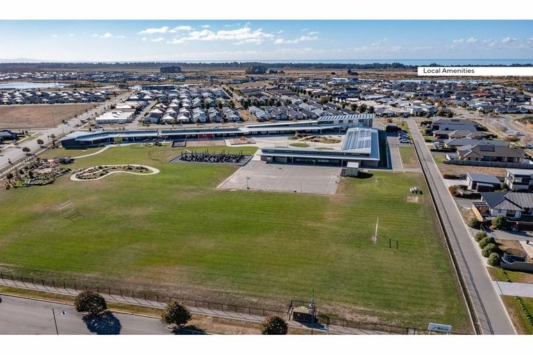 Photo of property in 30 Nga Tupuna Street, Pegasus, 7612