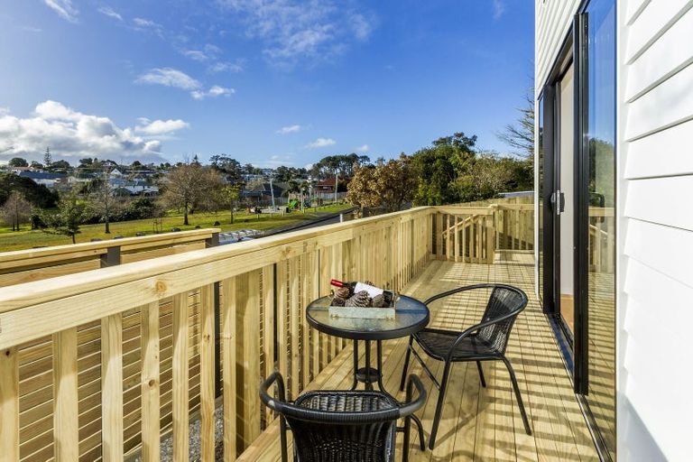 Photo of property in 31a Linwood Avenue, Forrest Hill, Auckland, 0620