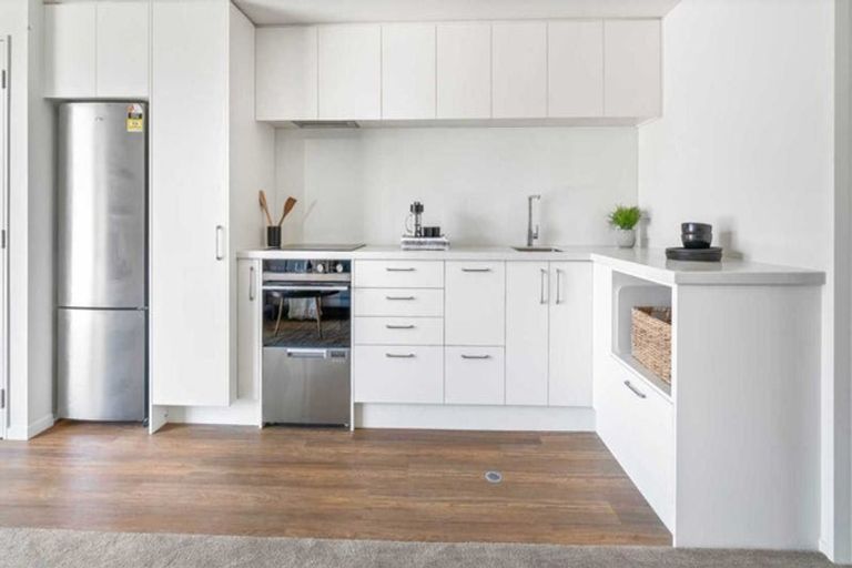 Photo of property in 3/165 Cranford Street, St Albans, Christchurch, 8014