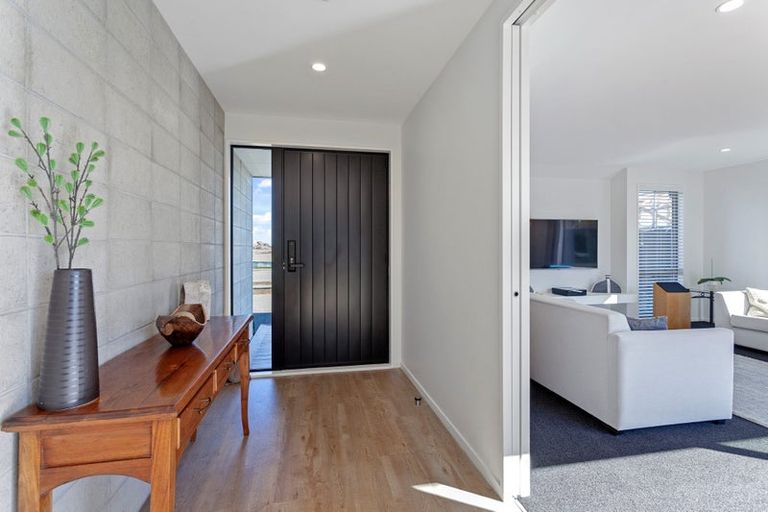 Photo of property in 13 Brandon Close, Rangiora, 7400