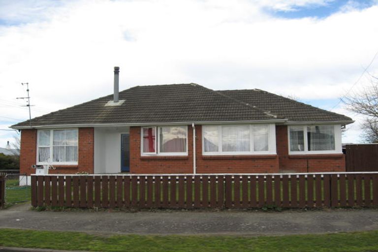 Photo of property in 1 Stuart Crescent, Masterton, 5810