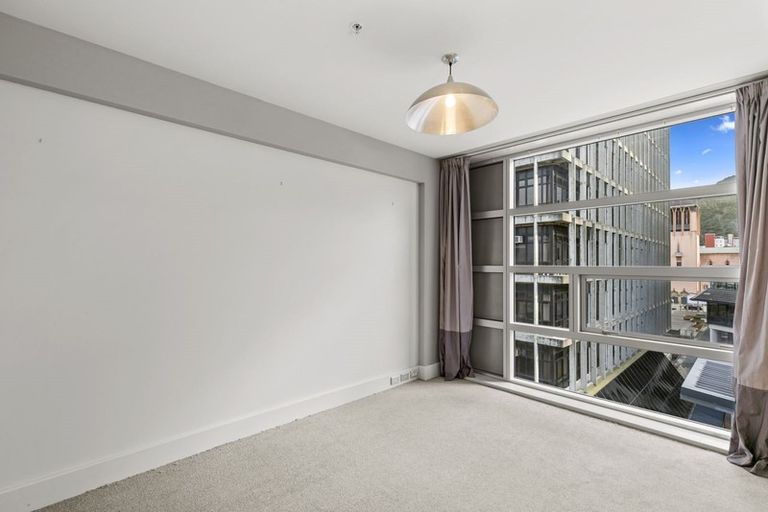 Photo of property in St Pauls Apartments, 42/43 Mulgrave Street, Thorndon, Wellington, 6011