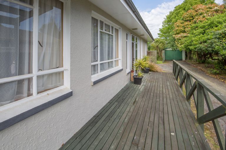 Photo of property in 26 Sarsfield Street, Southbridge, 7602