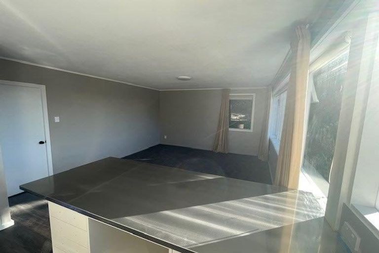 Photo of property in 4 Raroa Road, Kelburn, Wellington, 6012