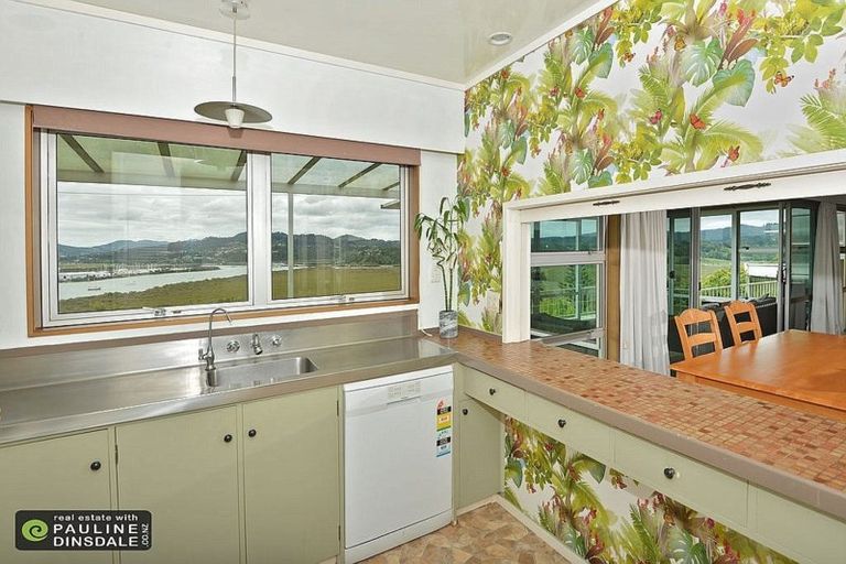 Photo of property in 54 George Point Road, Onerahi, Whangarei, 0110