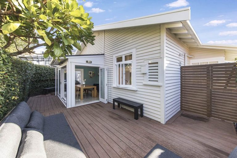 Photo of property in 60 Larchwood Avenue, Westmere, Auckland, 1022