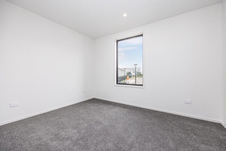 Photo of property in 14 Arvo Lane, Hobsonville, Auckland, 0616