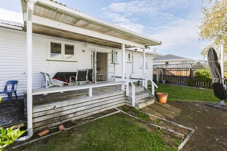 Photo of property in 1/5 Scott Road, Papakura, 2110