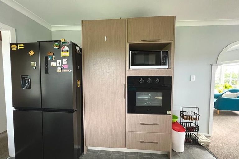 Photo of property in 6 Henare Street, West End, Palmerston North, 4412