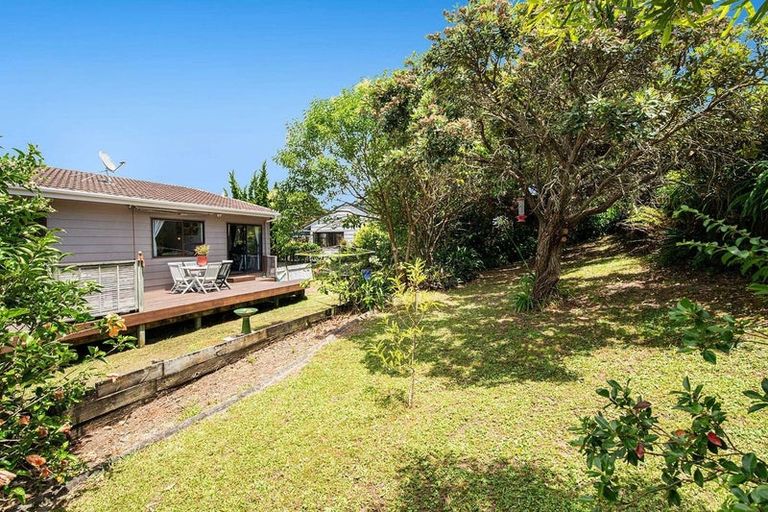 Photo of property in 61 Polkinghorne Drive, Manly, Whangaparaoa, 0930