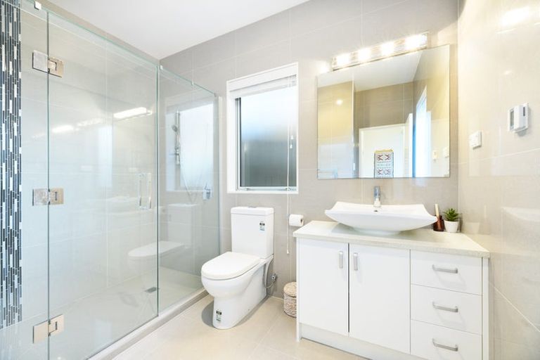 Photo of property in 31 Syrah Crescent, Ranui, Auckland, 0612