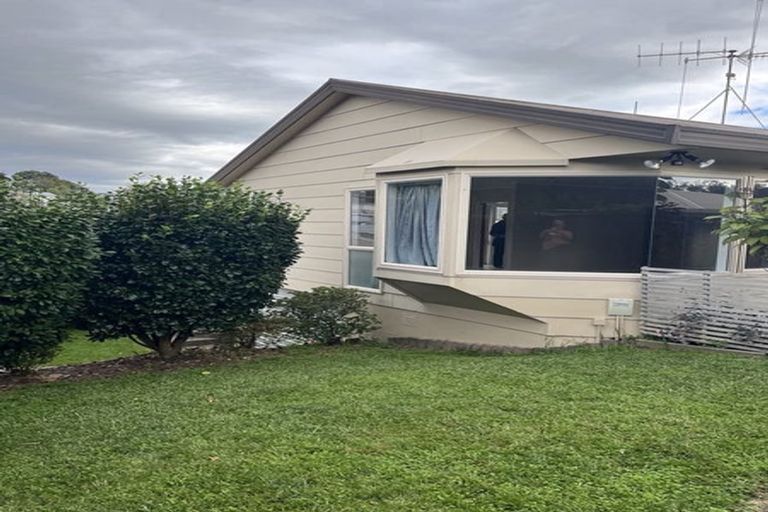 Photo of property in 7b Portland Street, Welcome Bay, Tauranga, 3112
