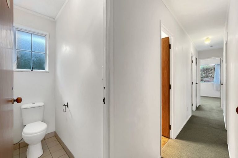 Photo of property in 1/65 Titirangi Road, New Lynn, Auckland, 0600