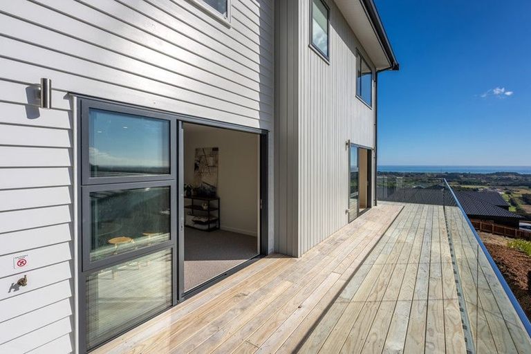 Photo of property in 49 Wilson Way, Waikanae, 5036