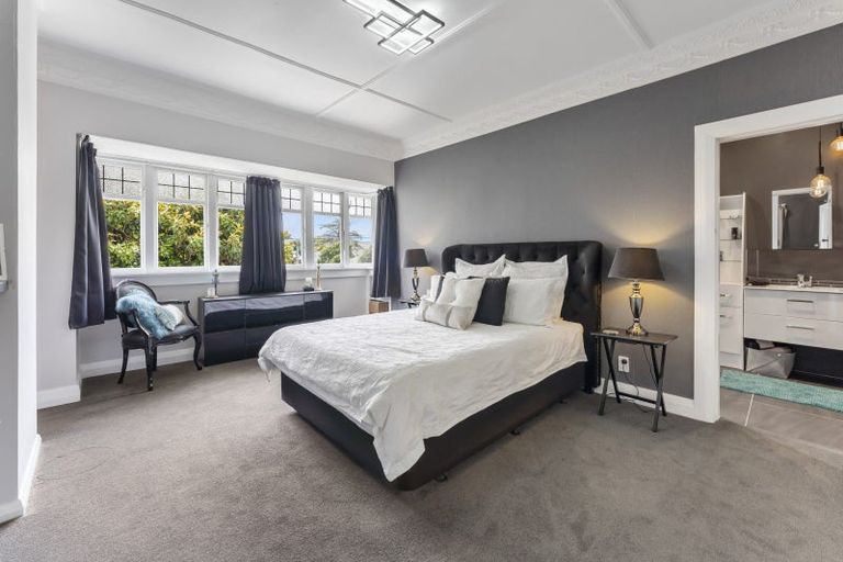 Photo of property in 4 Puriri Street, Woburn, Lower Hutt, 5010