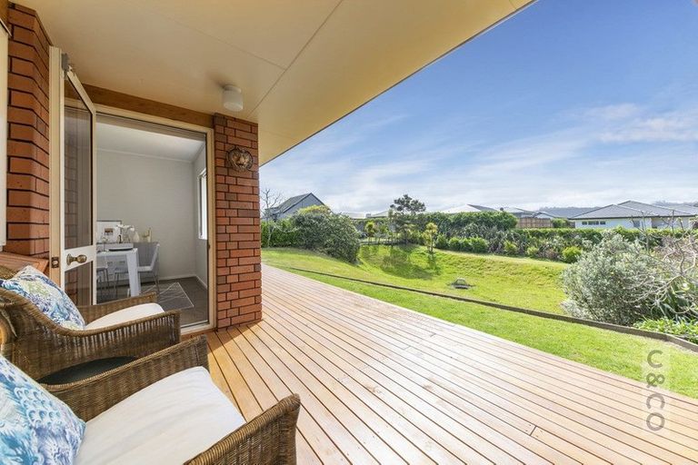 Photo of property in 46 Merlot Heights, Huapai, Kumeu, 0810