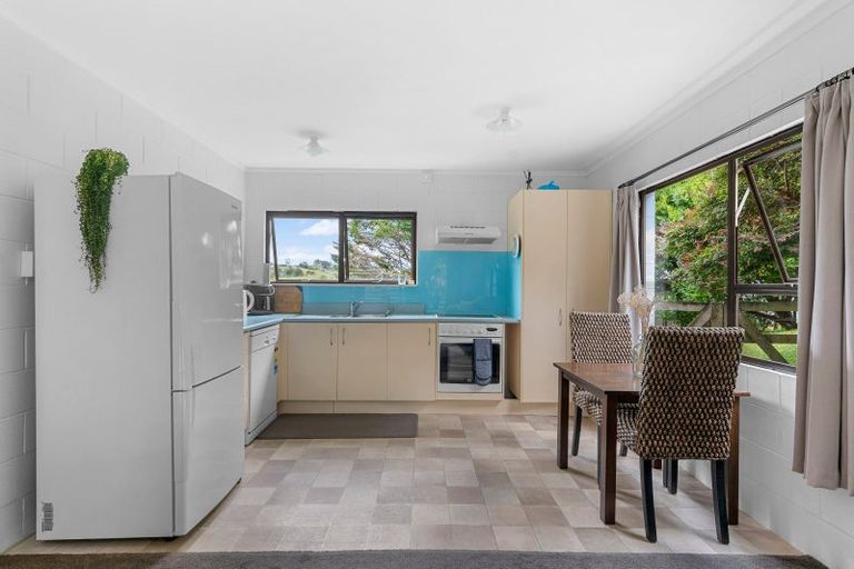 Photo of property in 21 Valley View Road, Otaika, Whangarei, 0170