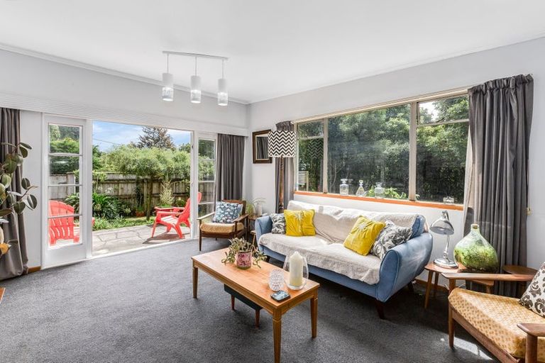 Photo of property in 136 Hine Road, Wainuiomata, Lower Hutt, 5014