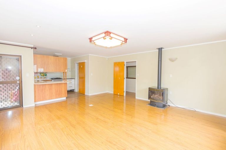 Photo of property in 71a Cambridge Terrace, Waterloo, Lower Hutt, 5011